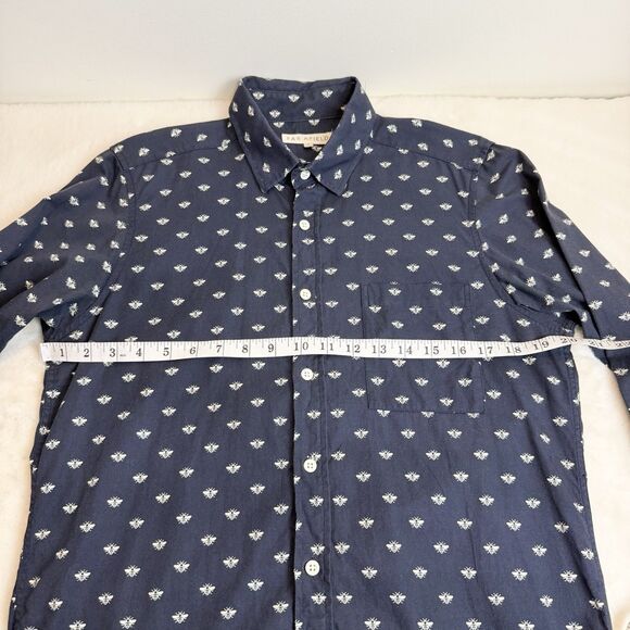 Far Afield Button Up Shirt Navy Blue Bumblebee Print Long Sleeve Men’s Small - Picture 6 of 9
